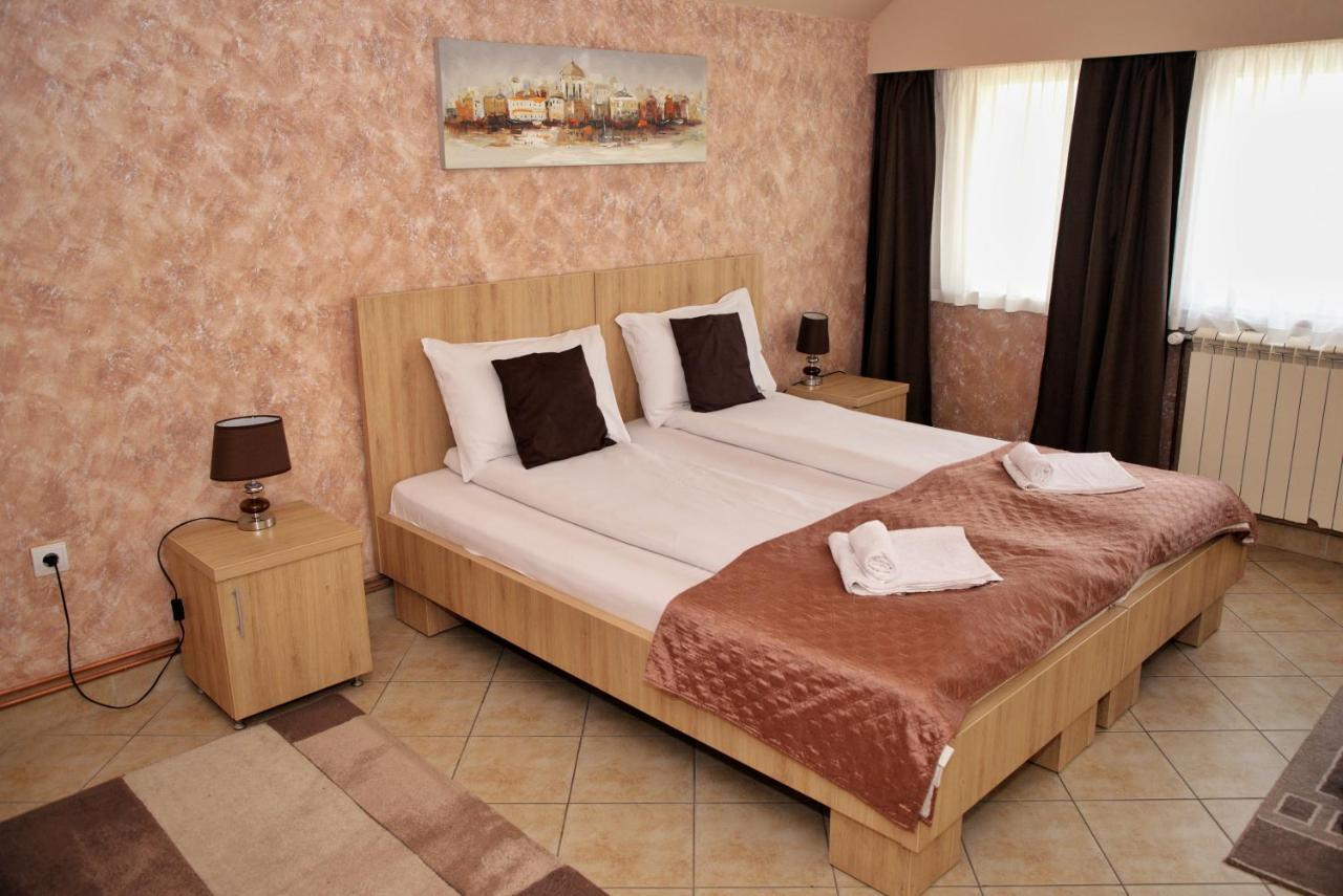 Apartmani Zecevic Niksic Exterior foto