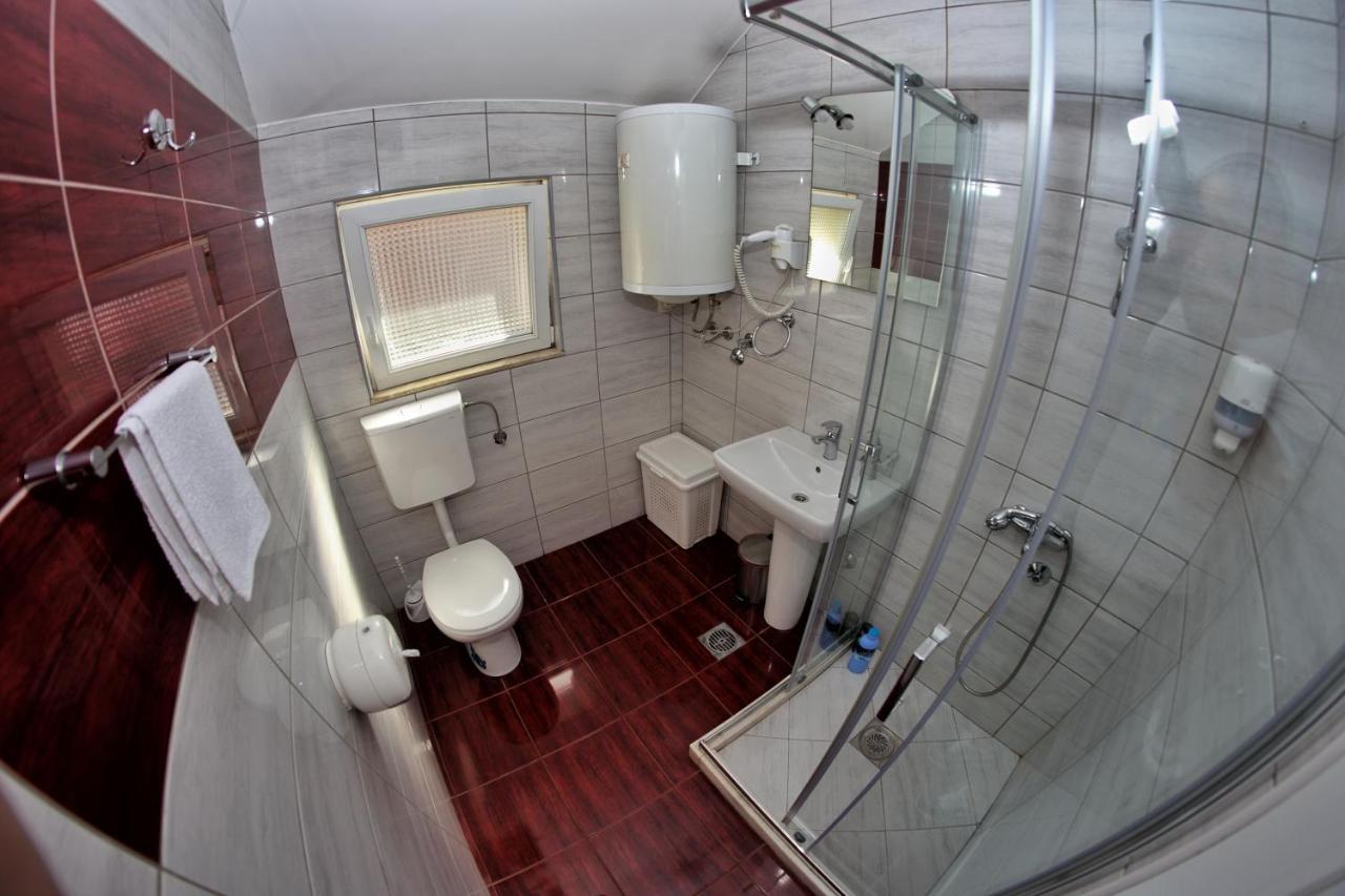 Apartmani Zecevic Niksic Exterior foto