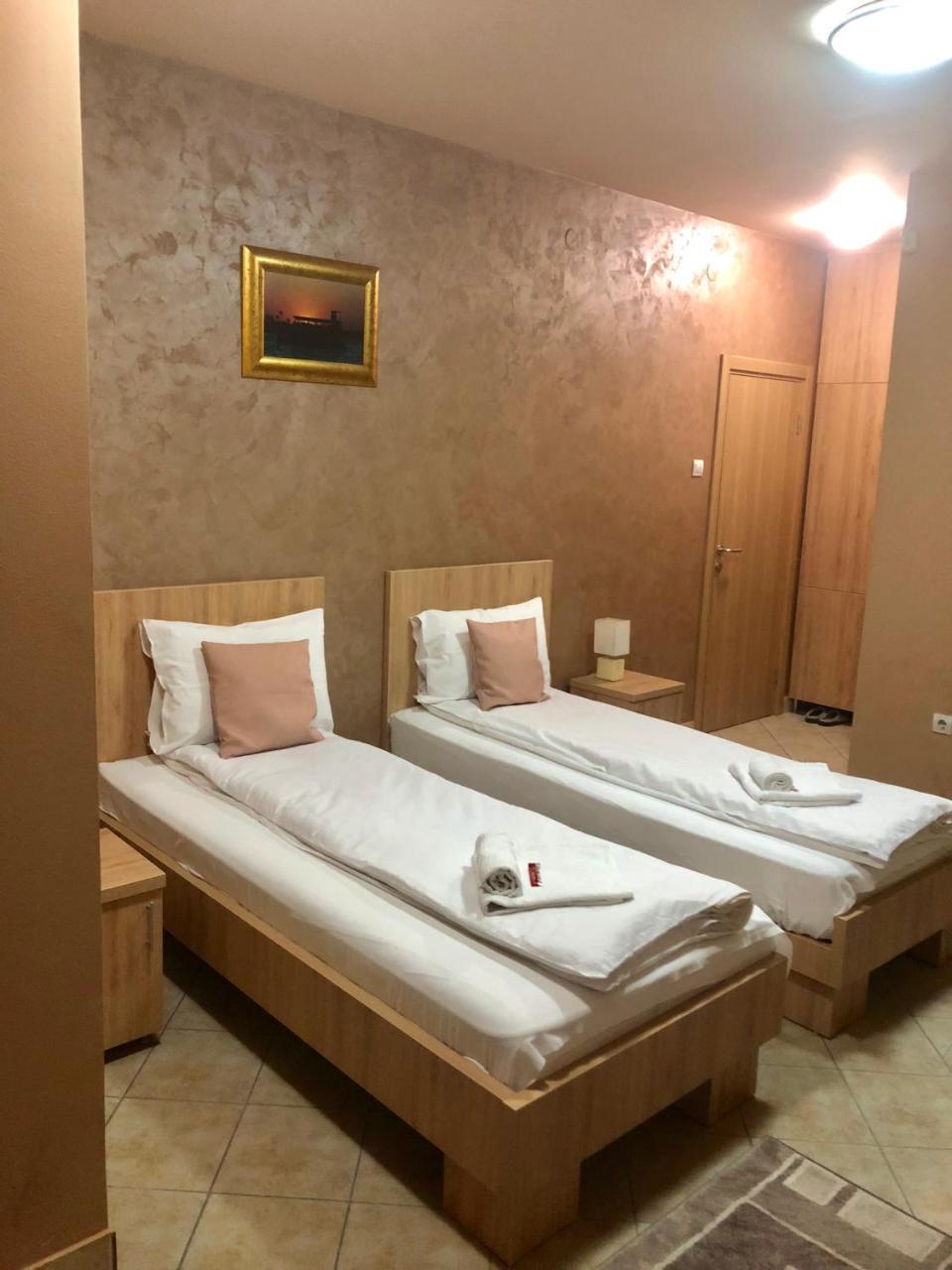 Apartmani Zecevic Niksic Exterior foto