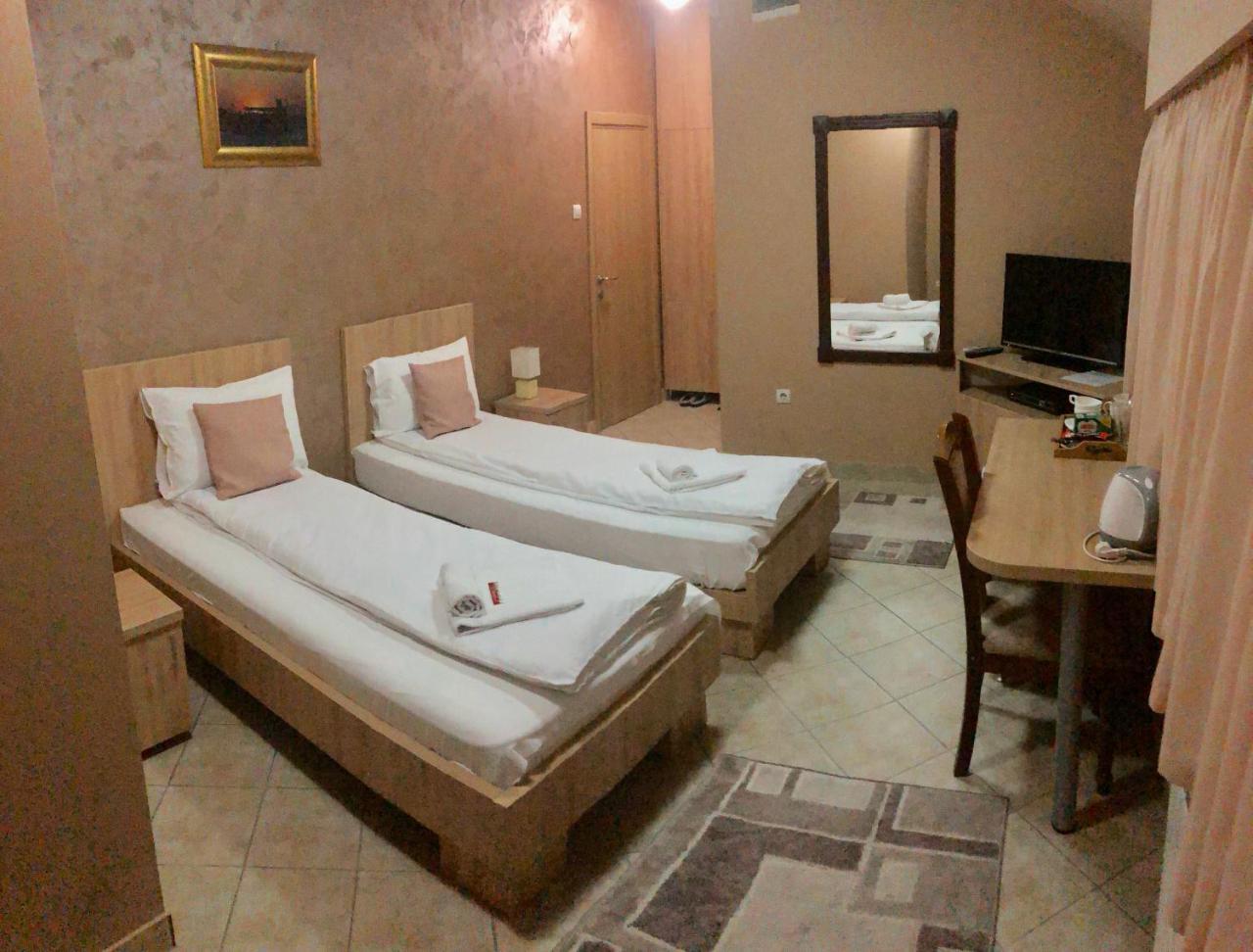 Apartmani Zecevic Niksic Exterior foto